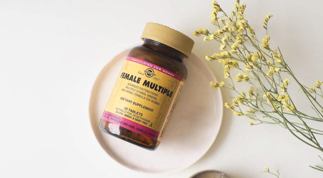 Trans triosini tomosha qiling Suvli oq xotin uni qora tanli yigitga berdi