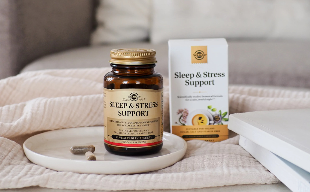 Katta jojalar jinsiy aloqa Qiz internetda yigitga josuslik qiladi